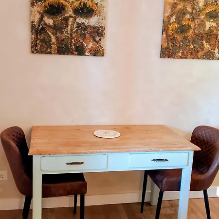 La Fuente Del Kiko Apartment