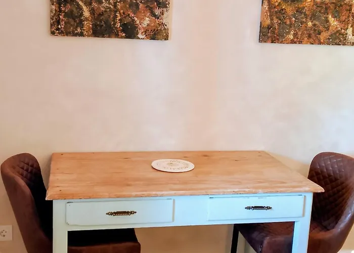 La Fuente Del Kiko Apartment