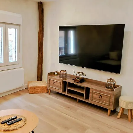 La Fuente Del Kiko Apartment